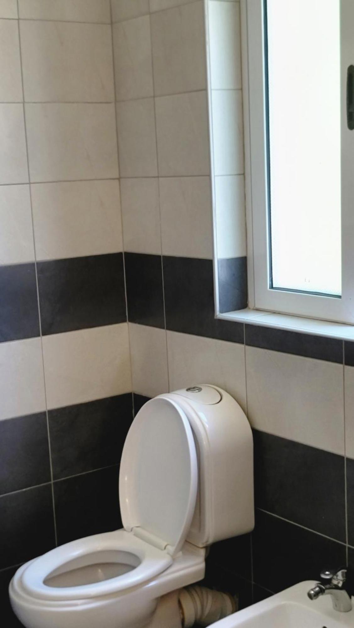 Hotel Ceka Драч Екстериор снимка